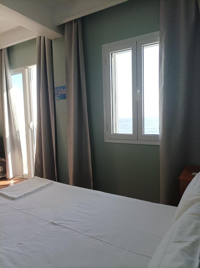 Beachfront Apartment Rethymno  Екстер'єр фото
